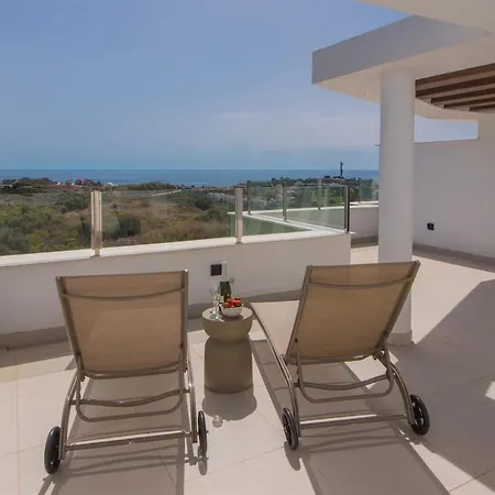 Split-level With & Private Rooftop Apartment Malaga