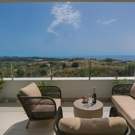 Apartment Split-level With & Private Rooftop